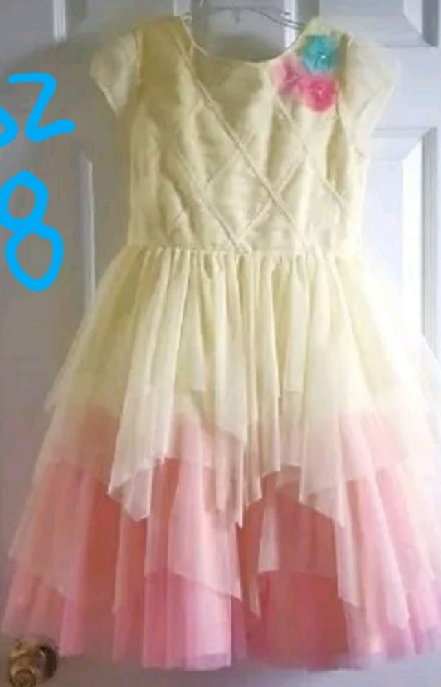 EUC GIRL BOUTIQUE CHASING FIREFLIES SZ 8 BISCOTTI